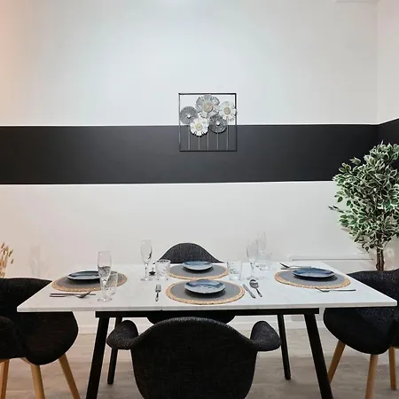 Ng Suitehome - Lille I Barbieux I Saint Roch - Maison 4 - Balneo - Arcade De Jeux - Netflix - Wifi - Cuisine Equipee - Lave Linge Roubaix