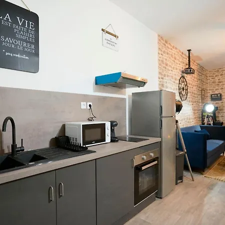 Ng Suitehome - Lille I Barbieux I Saint Roch - Maison 4 - Balneo - Arcade De Jeux - Netflix - Wifi - Cuisine Equipee - Lave Linge ホテル