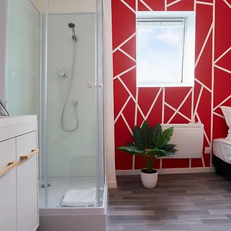 Ng Suitehome - Lille I Barbieux I Saint Roch - Maison 4 - Balneo - Arcade De Jeux - Netflix - Wifi - Cuisine Equipee - Lave Linge Otel