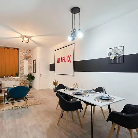 Ng Suitehome - Lille I Barbieux I Saint Roch - Maison 4 - Balneo - Arcade De Jeux - Netflix - Wifi - Cuisine Equipee - Lave Linge ホテル 3*